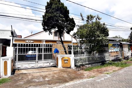 Tampak Depan