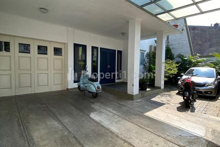 Rumah Dijual di Cilandak Jakarta Selatan dekat Casamora - 4+1 Kamar Tidur, Siap Huni