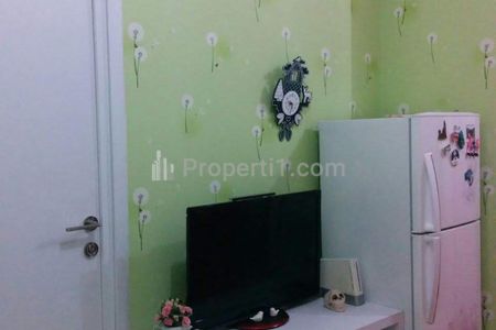 Sewa Bulanan Apartemen The Green Pramuka City Tower Scarlet - 2 Kamar Furnished