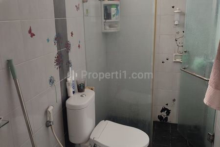Jual Rumah 2 Lantai Siap Huni di Casa Jardin Residence Cengkareng Jakarta Barat - 4+1 Kamar Tidur