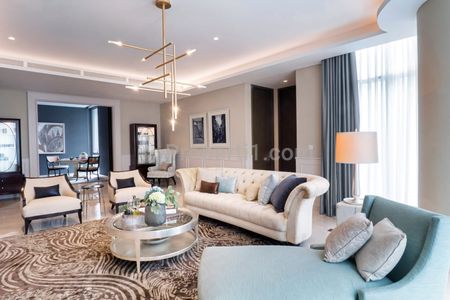 Harus Terjual!! Jual/Sewa Apartemen Verde Two Kuningan Jakarta Selatan - 3+1 BR Fully Furnished Good Unit