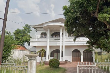 Dijual Rumah Bagus Mewah di Jalan Raya Babat Lamongan Jawa Timur