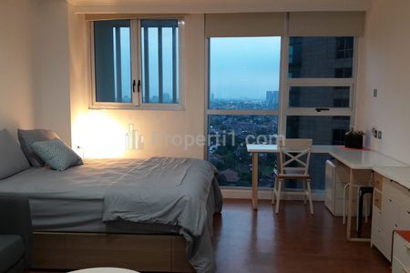 Sewa Apartemen Kemang Village Residence Jakarta Selatan Type Studio Furnished