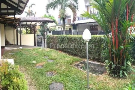 Dijual Cepat Rumah 1,5 Lantai Strategis di Taman Alfa Indah Jakarta Barat