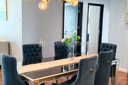 Jual Apartemen The Aspen Peak Residence - 3+1 BR Luxury Furnished