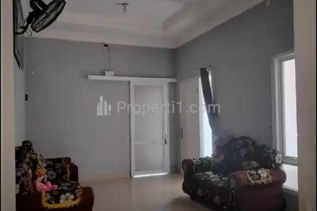 Dijual Rumah 2 Lantai Siap Huni Strategis di Jatiwaringin Pondok Gede Bekasi