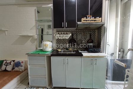 Sewa Tahunan Apartemen The Green Pramuka City Type 2 BR Furnished