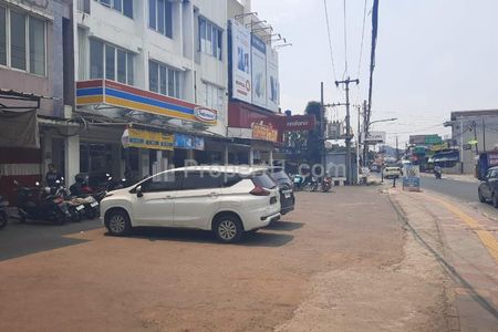 Dijual Ruko 3 Lantai  Lokasi Strategis di Jalan Ceger Raya Bintaro Pondok Aren Tangerang Selatan