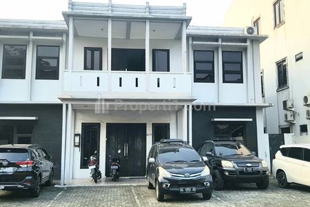 Dijual Rumah Kos-Kosan di Villa Permata Lippo Karawaci Tangerang