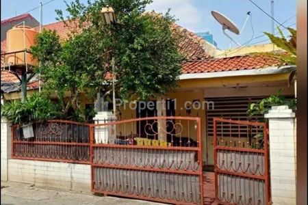 Dijual Rumah 5 Kamar di Guntur Setiabudi Jakarta Selatan