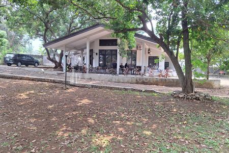 Dijual Cepat Rumah Luas 1,5 Lantai di Jl. Moh. Kahfi, Jagakarsa, Jakarta Selatan