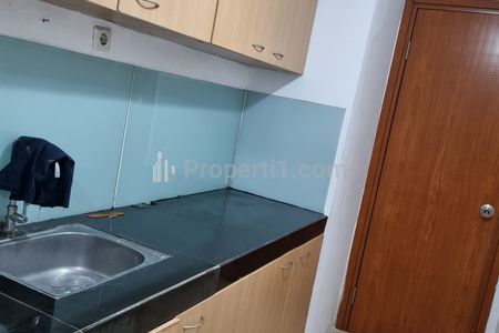 Disewakan Murah Apartemen Grand Palace (Palazzo) Kemayoran Ukuran Besar 3 BR Full Furnished