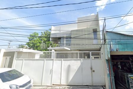 Jual Rumah Cocok untuk Tempat Usaha di Daerah Gading Tambaksari Surabaya Timur