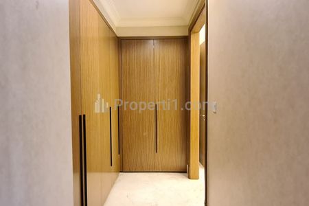 HARUS TERJUAL! Jual Apartemen Botanica Jakarta Selatan - 2 BR Branded Fully Furnished