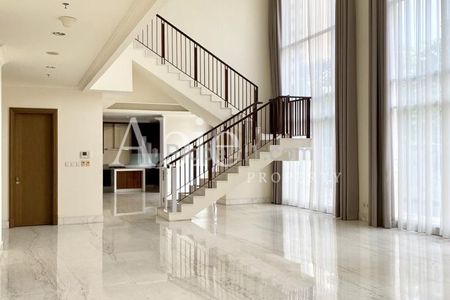 Botanica Apartment Dijual, Limited Town House, 4BR, 555sqm, By Inhouse Botanica Direct Owner Yani Lim 08174969303
