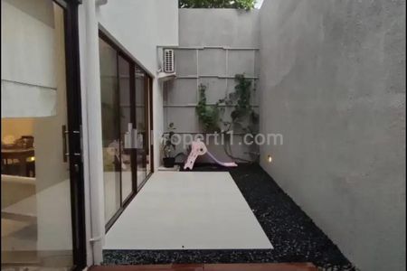 Dijual Rumah Bagus Siap Huni di Pondok Labu, Cilandak Jakarta Selatan