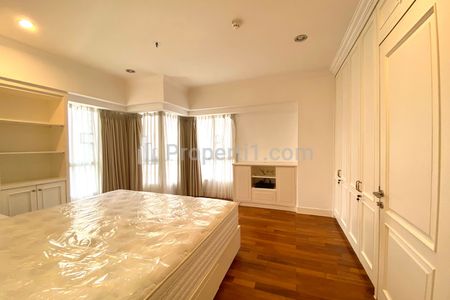 Jual Apartment Somerset Berlian di Permata Hijau Jakarta Selatan - 3+1 BR Semi Furnished 148sqm RENOVATED