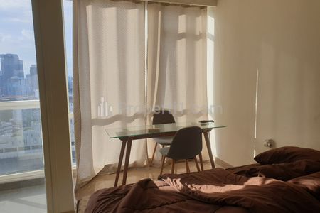 Disewakan Apartemen Menteng Park Cikini - Studio Full Furnished, dekat Taman Ismail Marzuki - Kode 0203