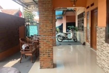 Rumah Luas Dijual di Limo Depok - Luas Tanah 500 m2