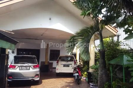 Dijual Rumah Siap Huni Strategis di Kelapa Dua Wetan Ciracas Jakarta Timur