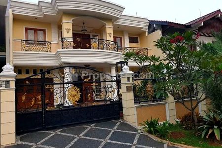 Jual Rumah Elit Siap Huni di Perumahan Taman Kebon Jeruk Jakarta Barat