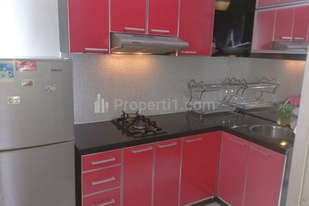 Sewa Apartemen Menteng Square Jakarta Pusat, Bisa Bulanan, 2 BR Modif 1BR Furnished, Living Room Luas
