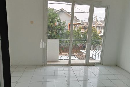 Jual Rumah Golden Palm Seberang Citra 5 Kalideres Jakarta Barat - 2 Lantai, 2 Kamar Tidur