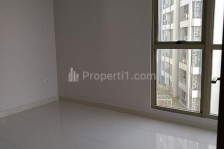 Jual Apartemen Taman Anggrek Residence - 3 BR Semi Furnished, dekat Mall Taman Anggrek dan Central Park