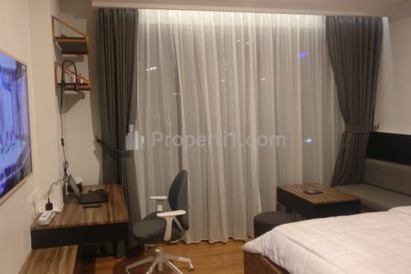 Sewa Apartemen Sudirman Hill Residence Type Studio Full Furnished, dekat Rumah Sakit Mintohardjo dan Bendungan Hilir