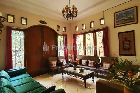 Rumah Dijual dalam Komplek Megapolitan Blok H Cinere Estate, Jakarta Selatan - 3 Kamar Tidur