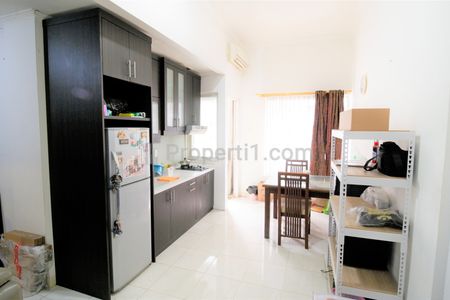Sewa Apartemen Sudirman Park Type 2 Bedroom Full Furnished, dekat London School, Intiland Tower, dan Le Meridien Jakarta - Kode 0307