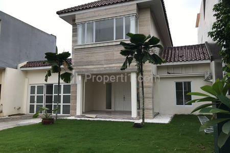 Dijual Rumah Asri dan Sejuk di Cluster Lavender Gading Serpong Tangerang - Hadap Selatan