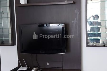 Sewa Apartemen Sudirman Park - 2 BR Furnished, Lantai Tinggi