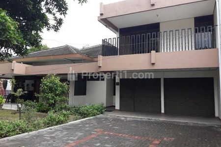 Jual Rumah Mewah di Jalan Raya Sunandar Priyosudarmo Blimbing Malang
