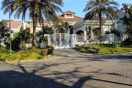 Jual Rumah Mewah Siap Huni di Pondok Blimbing Indah Malang