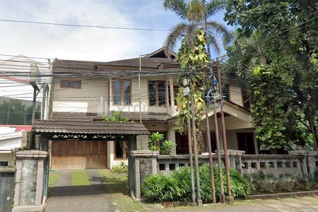 Jual Rumah Sangat Mewah Hook di Kramat Pela, Kebayoran Baru, Jakarta Selatan