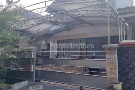 Dijual Lelang Rumah 2 Lantai di Taman Century 1 Pekayon Jaya Bekasi