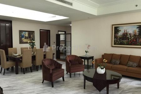 For Rent Apartment The Peak Sudirman Tower Regis Low Floor Pool View - 3+1BR 232m2 Fully Furnished