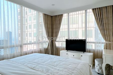 Sewa Apartemen Denpasar Residence Kuningan 2 BR Fully Furnished, Mudah Akses ke Satrio, Kuningan, Mega Kuningan, dan Sudirman
