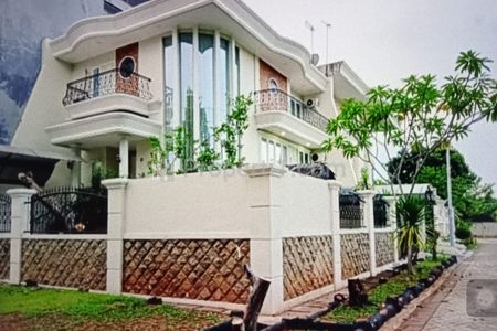 Jual Rumah di Walet PIK 1 Jakarta Utara