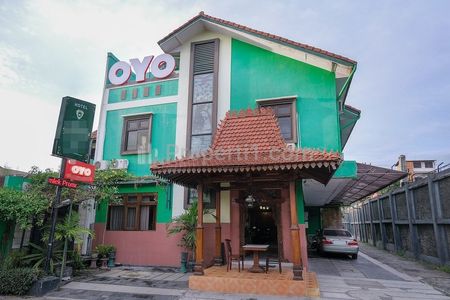 Jual Hotel Murah Aktif di Kawasan Mantrijeron Kota Jogja, 3 Lantai, 15 Kamar Tidur, Luas Tanah 285m2
