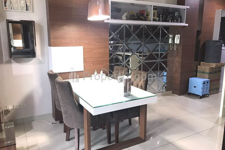 Jual Apartemen Central Park Residences 1 BR Full Furnished Luas 54,77 m2
