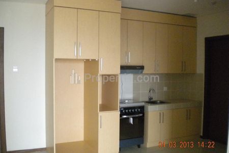 Disewakan Apartemen Thamrin Executive Residence - 2 Kamar Semi Furnished, Dekat Grand Indonesia dan Tanah Abang