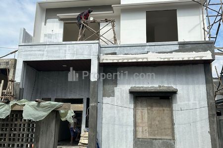 Dijual Rumah Baru 2 Lantai di Wonobaru Pontianak Selatan