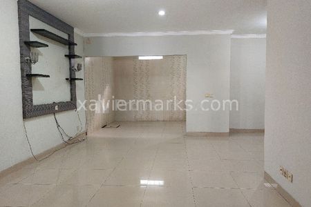 Dijual Cepat Rumah 2 Lantai Siap Huni di Premier Riviera Jakarta Timur - 3 Kamar Tidur