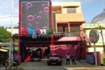 Jual Ruko 3 Lantai SHM di Sidodadi, Samarinda Ulu, Kota Samarinda, Kalimantan Timur