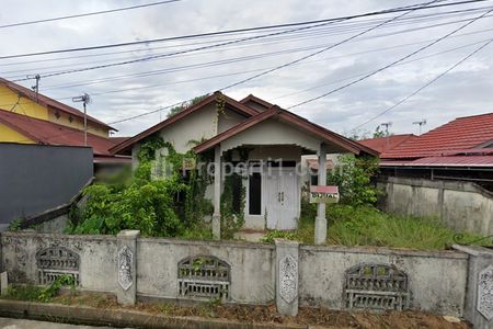 Jual Rumah Kosong Area Perumahan di Sungai Bangkong Pontianak