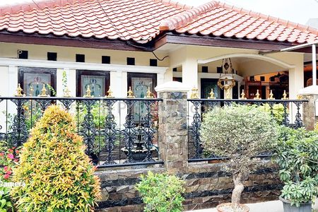 Rumah Dijual di Bangun Reksa Indah Pondok Pucung Kota Tangerang Dekat Mall CBD Ciledug, Plaza Baru Ciledug, RS Bhakti Asih, Gerbang Tol Karang Tengah