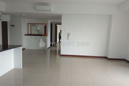 Jual Apartemen The Aspen Residence Murah Harga di Bawah Pasar - 3+1 BR Semi Furnished Luas 137m2