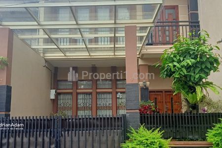 Dijual Rumah Siap Huni 3 Lantai di Sarijadi, Sukasari, Bandung